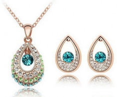 Set bijuterii -Vintage Gold- placat aur 18 k,cristale cubic zirconia+CUTIUTA foto