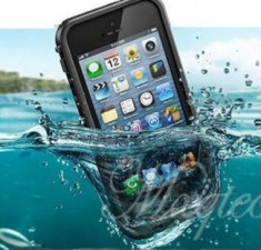 Toc subacvatic waterproof iphone 4 4s + folie protectie ecran foto