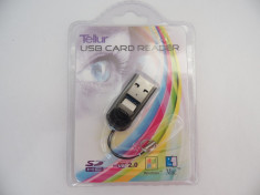 Cititor card microSD USB cu agatatoare foto