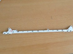 Grila spate Apple Macbook A1342 { A73.21 A126}
