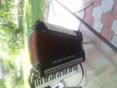 Vand acordeon PIATANESI Professional CASSOTTO 120 basi 18 registre impecabil foto