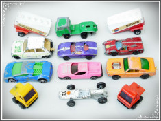 LOT 12 MA?INU?E VECHI / MACHETE METALICE - MATCHBOX, MAJORETTE, HOT WHEELS, ETC! foto