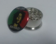 Grinder pentru maruntit tutun Bob Marley tocator tutun metalic foto