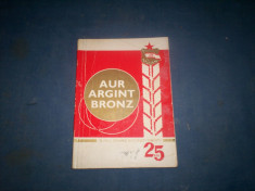 CARTE CLUBUL DINAMO - AUR ARGINT BRONZ - 1949 -1973 - 25 ANI DE EXISTENTA foto