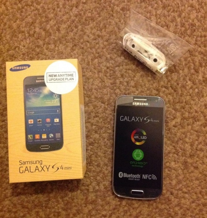 Samsung Galaxy S4 mini i9195 Noi sigilate la cutie BONUS FOLIE STICLA TEMPERATA Samsung Galaxy S4 mini i9195 Noi sigilate la cutie BONUS FOLIE STICLA TEMPERATA