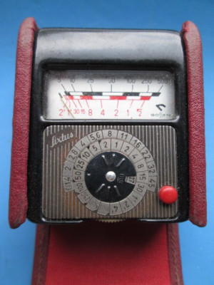 Exponometrul vintage Lightmeter SIXTUS. foto