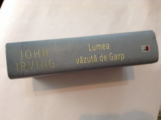 JOHN IRVING -LUMEA VAZUTA DE GARP, EDITIE DE LUX,CARTONATA RF2/4 foto