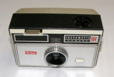 Kodak Instamatic 104 pentru piese sau reparat foto