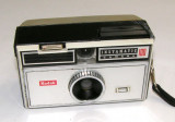 Cumpara ieftin Kodak Instamatic 100 pentru piese sau reparat