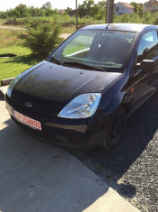 ford fiesta foto