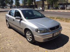 Opel Astra foto