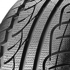 Cauciucuri de iarna Kumho KW17 ( 225/55 R17 97V ) foto