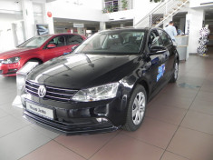 Volkswagen Jetta foto