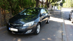 Opel Astra foto