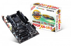 Placa de baza Gigabyte GA-990FXA-UD3 foto