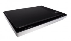 Scanner HP Scanjet 300 foto cu suport plat, A4, USB foto