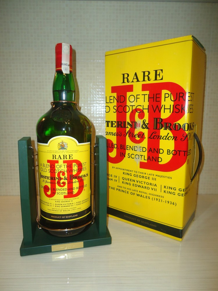 Dense Idol hot Sticla 3 litri Whisky J&B Rare | arhiva Okazii.ro