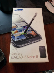 Samsung Galaxy Note 2 / Note II N7100 International version foto