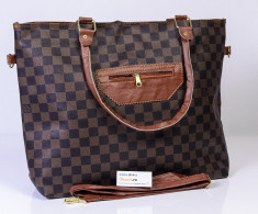 Geanta / Poseta de umar sau mana Louis Vuitton LV + Cadou Surpriza foto