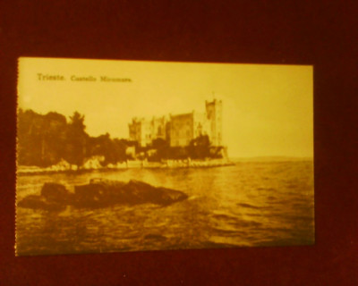 Carte postala interbelica Trieste, Castello Miramare,Italia, necirculata foto