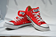 Tenisi Converse ALL STAR rosii marimea 41,42 foto