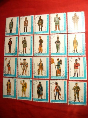 Serie - Uniforme Militare de-a lungul timpului -Ajman -48 val. stamp. foto