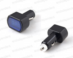 voltmetru digital priza bricheta auto indicator voltaj monitorizare baterie LED foto
