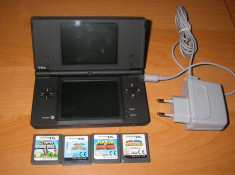 Vand consola nintendo dsi, incarcator, 4 jocuri originale cu Mario foto