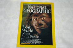 National Geographic - april 2005 - Lost world of the Little People foto