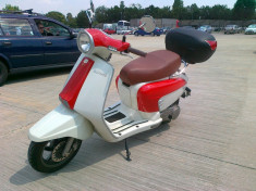 Scuter Lambretta LN 125 aproape nou foto