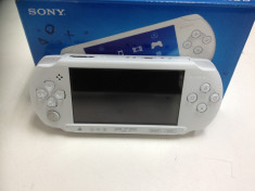 PSP modat, Playstation 3 Portabil, Playstation, Editie limitata White+ foto