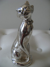 Deosebita pisicuta argintata, marcata, lucrata frumos,de colectie/decor. foto