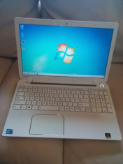 Laptop Toshiba L50-Intel i5-2430M-2.4Ghz,8GBram,670GB SSD+HDD,2GBvideo foto