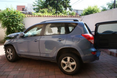 Toyota RAV-4 foto