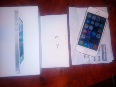 Apple iPhone 5, alb, la cutie, factura, neverlocked, stare f. buna foto