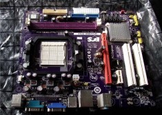 Placa de baza ECS GeForce7050M-M (v2.0) AM2 PCI-E -IMPECABILA foto
