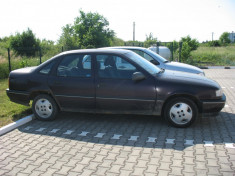 Opel Vectra 1992 foto