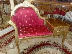 canapea-fotoliu-bancheta-sofa cu masuta telefon stil baroc-rococo foto