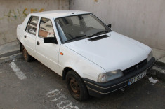 Dacia Super Nova Europa alba foto