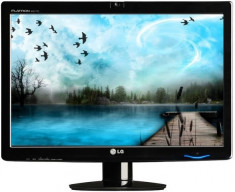 Monitor LCD LG W2271TC-PF, 22&amp;#039;&amp;#039;, DVI, boxe, webcam - garantie 12 luni foto