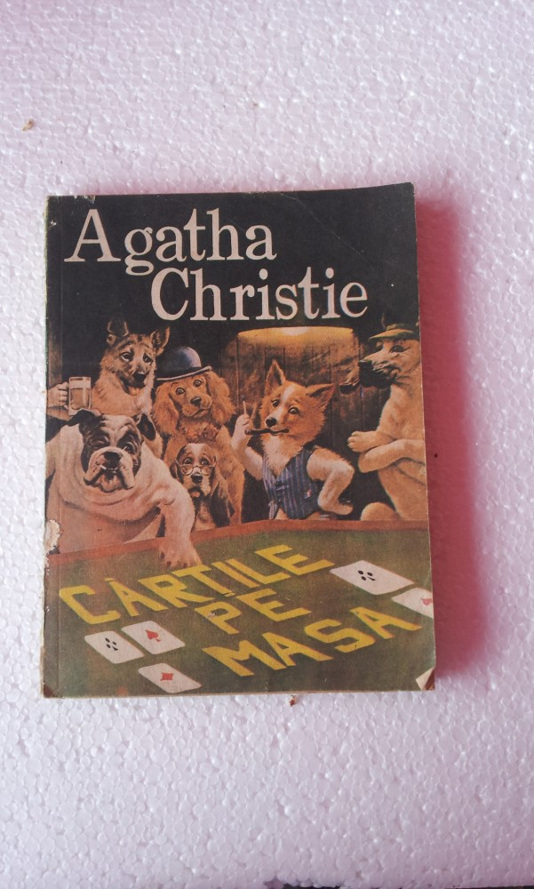 Cartile pe masa - Agatha Christie | Okazii.ro