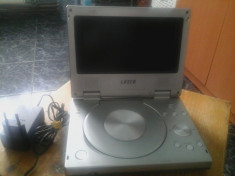 DVD player portabil foto