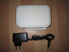 Router Wireless Netgear Model: WGR614 v9, poze reale, Viteza : 100Mb\s foto