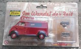 Macheta metal dubita DKW scara 1/43 - colectia REWE +insigna - noua, sigilata, 1:43