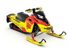 Snowmobil Ski-Doo Renegade X-RS 800R E-TEC - SSD74494 foto