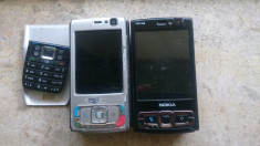 Lot 2 telefoane pentru piese Nokia N95 8 gb,tastatura si spate pentru E51 foto