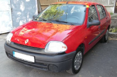 Renault Clio Simbol foto