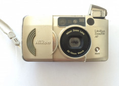 Aparat foto cu film Nikon Lite-Touch Zoom 70Ws compact 35mm / zoom 28-70mm (699) foto