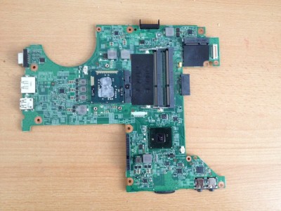 Placa de baza dell Vostro 3300 A71.28 foto