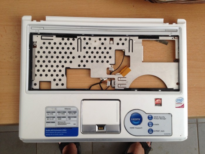 Palmrest ASUS F6V A71.3